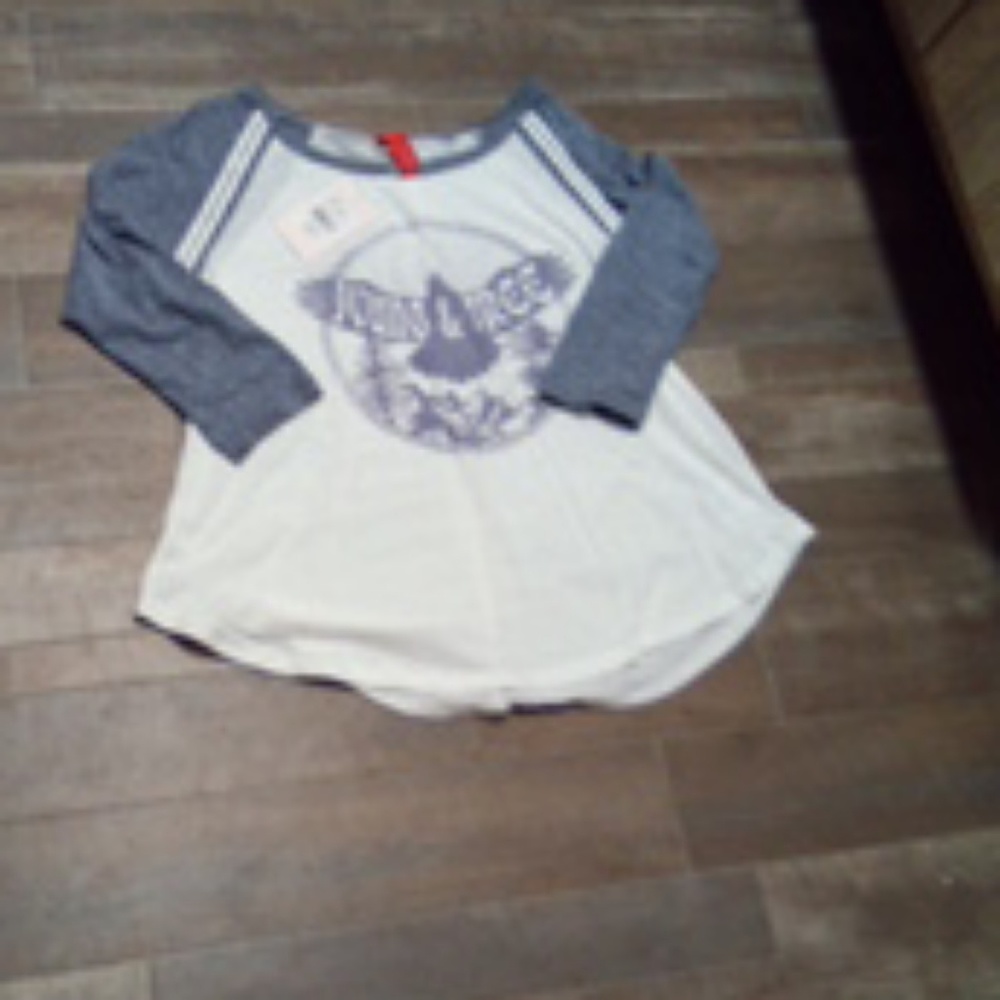 C&V Shirt - Picture 2 of 4